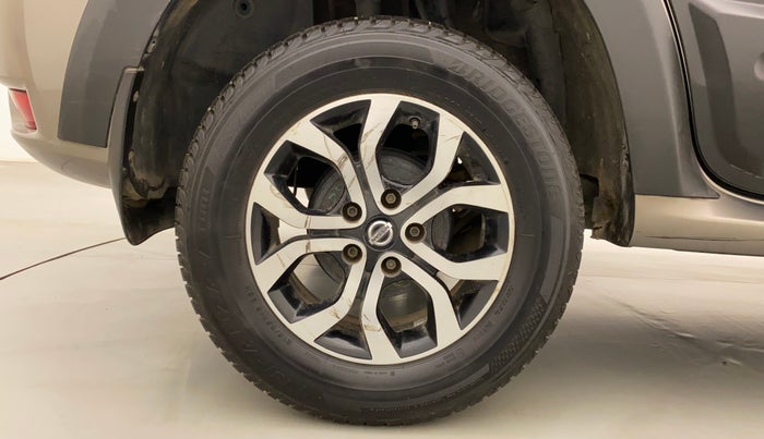 2015 Nissan Terrano XL (P), Petrol, Manual, 46,872 km, Right Rear Wheel