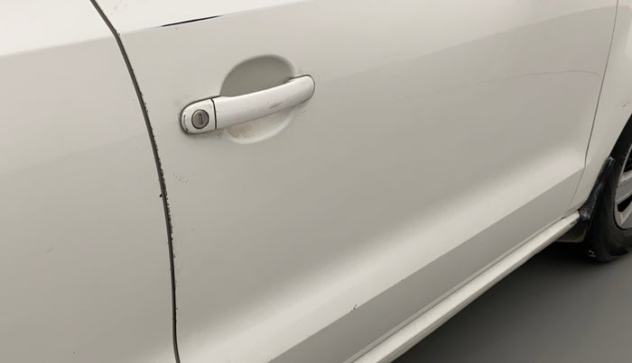 2010 Volkswagen Polo COMFORTLINE 1.2L PETROL, Petrol, Manual, 74,495 km, Driver-side door - Minor scratches