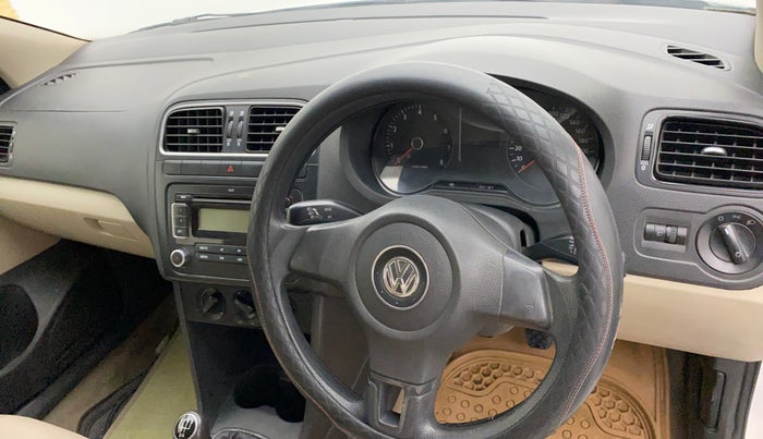 2010 Volkswagen Polo COMFORTLINE 1.2L PETROL, Petrol, Manual, 74,495 km, Dashboard - Dashboard Noise