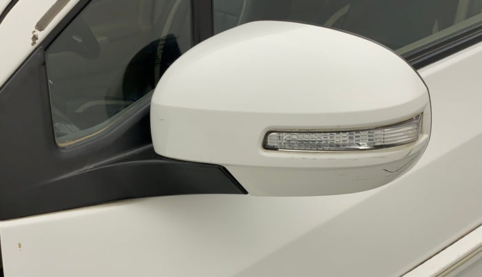 2014 Maruti Ertiga VXI, Petrol, Manual, 45,864 km, Left rear-view mirror - Minor scratches