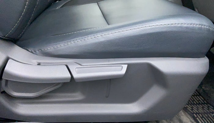 2022 Hyundai GRAND I10 NIOS SPORTZ CNG MT, CNG, Manual, 5,151 km, Driver Side Adjustment Panel