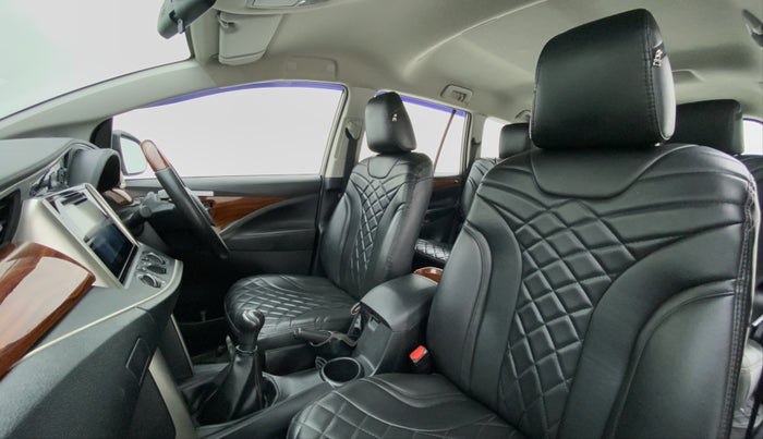 2020 Toyota Innova Crysta 2.4 GX 7 STR, Diesel, Manual, 42,217 km, Right Side Front Door Cabin