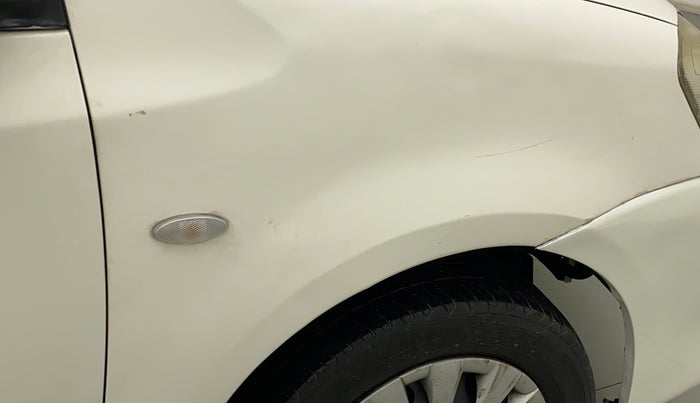 2011 Toyota Etios G, Petrol, Manual, 92,360 km, Right fender - Slightly dented