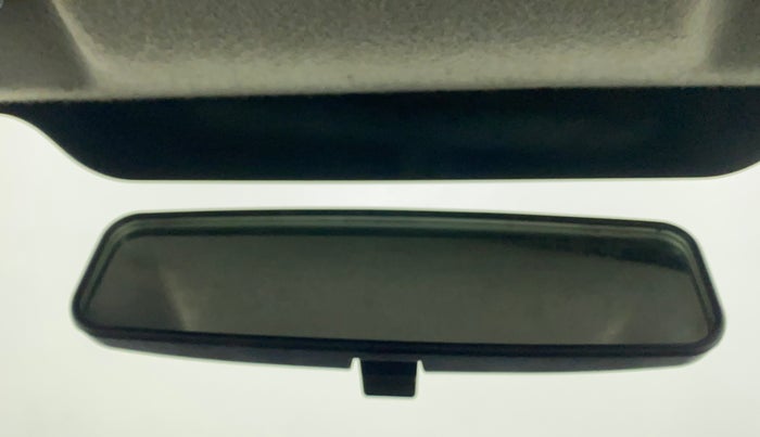 2011 Toyota Etios G, Petrol, Manual, 92,360 km, Infotainment system - Reverse camera not working