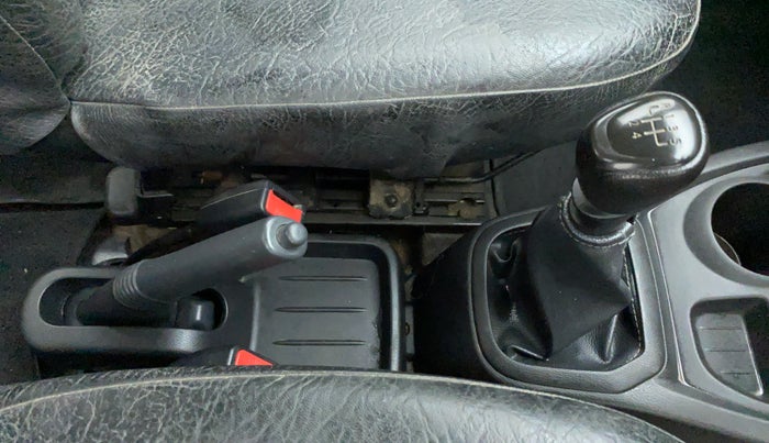 2018 Datsun Redi Go D, Petrol, Manual, 16,647 km, Gear Lever
