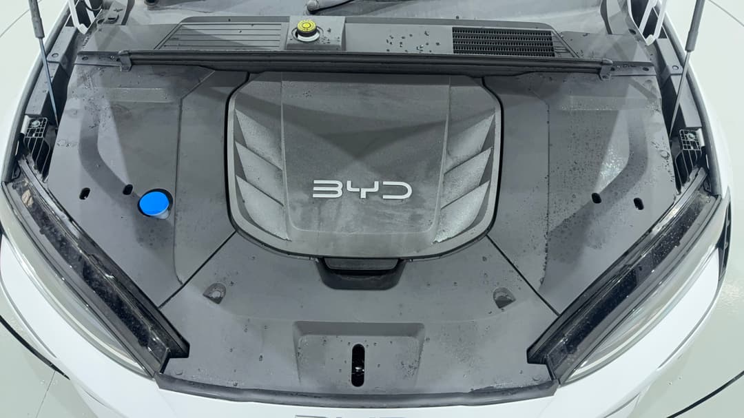 2025 Byd Seal Performance, Automatic, 23875 km, Open Bonnet (Engine)