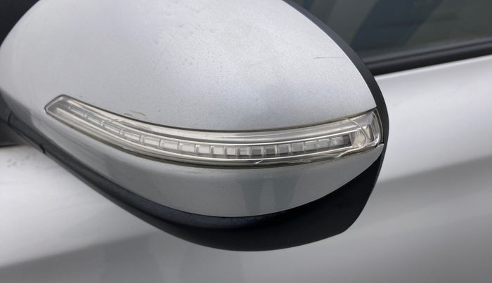 2015 Hyundai Elite i20 ASTA 1.2, Petrol, Manual, 81,561 km, Left rear-view mirror - Indicator light has minor damage