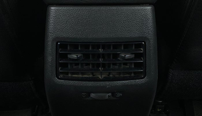 2015 Hyundai Elite i20 ASTA 1.2, Petrol, Manual, 81,561 km, Rear AC Vents
