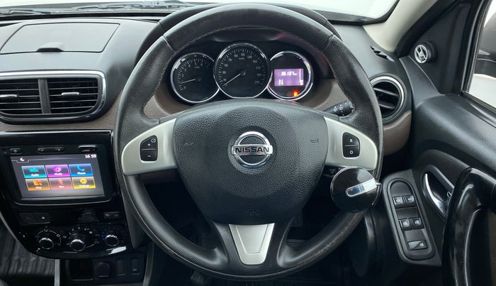 2017 Nissan Terrano XV PREMIUM 110 PS AMT DEISEL, Diesel, Automatic, 36,197 km, Steering Wheel Close Up