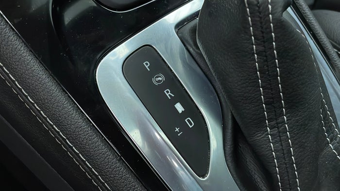 Opel Astra-Centre Console Cover Scratch