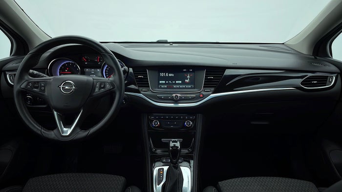 Opel Astra-Dashboard View