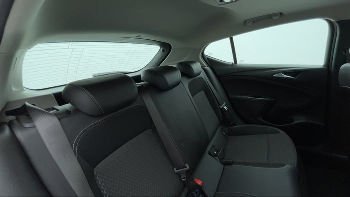 Opel Astra-Right Side Door Cabin View