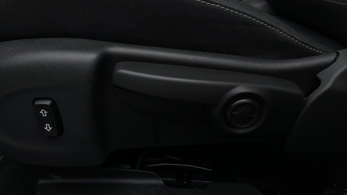 Opel Astra-Driver Side Adjustment Panel