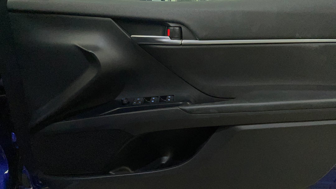 2019 Toyota Camry Ascent Hybrid, Automatic, 76211 km, Speaker View