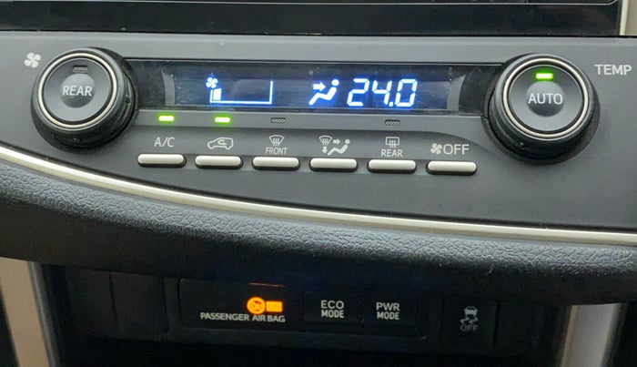 2020 Toyota Innova Crysta 2.4 VX 7 STR, Diesel, Manual, 51,211 km, Automatic Climate Control