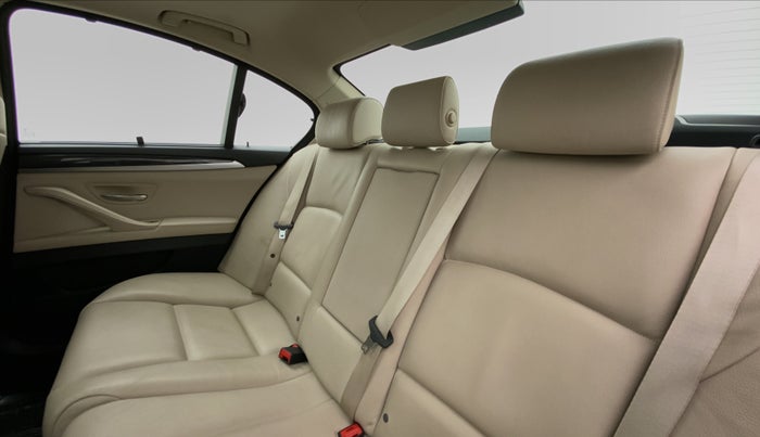 2013 BMW 5 Series 520D LUXURY LINE, Diesel, Automatic, 46,680 km, Right Side Rear Door Cabin