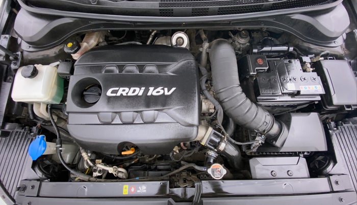 2018 Hyundai Verna 1.6 CRDI SX + AT, Diesel, Automatic, 12,729 km, Engine Bonet View