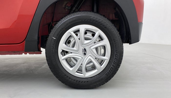 2018 Mahindra KUV 100 NXT K2 6 STR, Petrol, Manual, 21,942 km, Left Rear Wheel