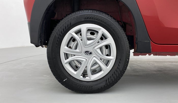 2018 Mahindra KUV 100 NXT K2 6 STR, Petrol, Manual, 21,942 km, Right Rear Wheel