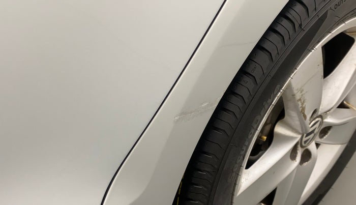 2012 Volkswagen Jetta COMFORTLINE TSI, Petrol, Manual, 31,499 km, Left quarter panel - Minor scratches