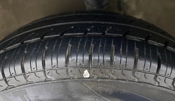 2019 Maruti Alto 800 LXI, Petrol, Manual, 18,781 km, Left Front Tyre Tread