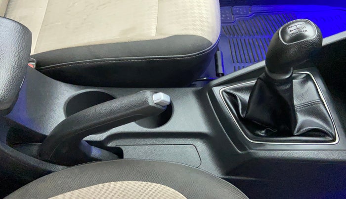 2018 Hyundai Elite i20 Magna Executive 1.2, Petrol, Manual, 21,666 km, Gear Lever