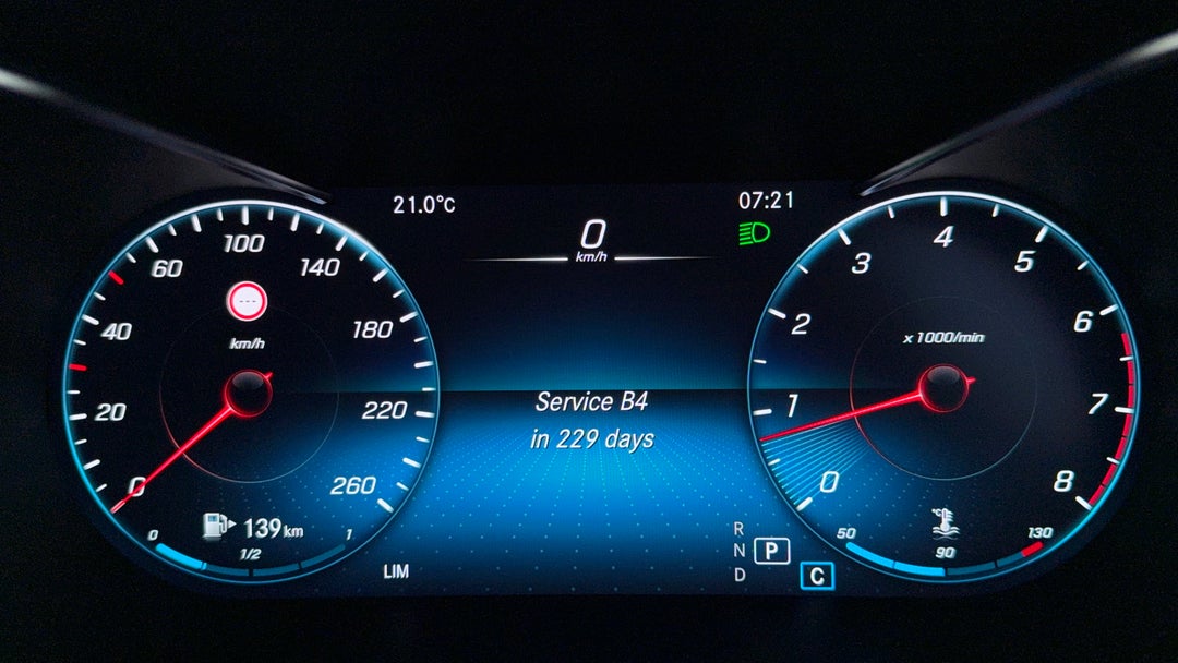 2020 Mercedes-benz GLC 200, Automatic, 40536 km, Service History