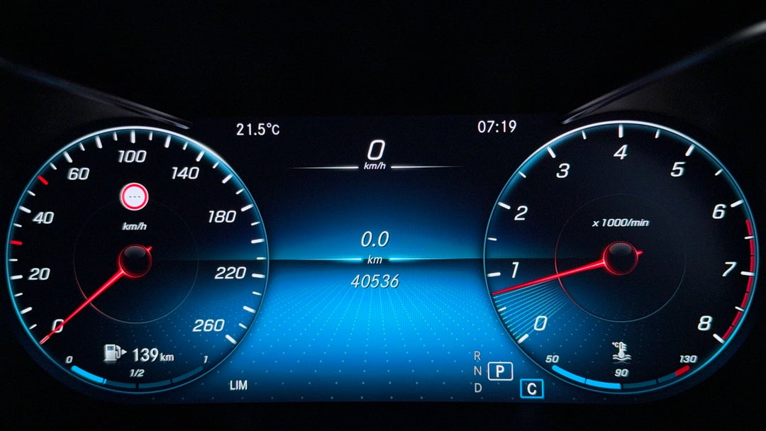 2020 Mercedes-benz GLC 200, Automatic, 40536 km, Odometer View