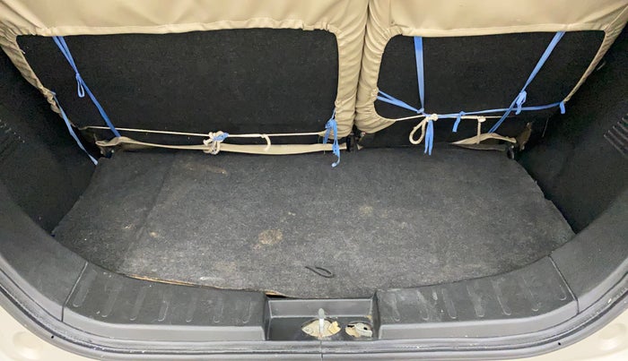 2014 Maruti Wagon R 1.0 VXI, Petrol, Manual, 72,025 km, Boot Inside