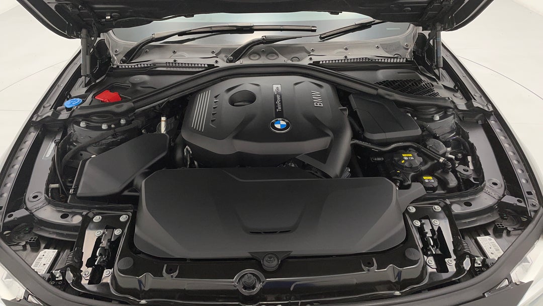 Open Bonnet (Engine)