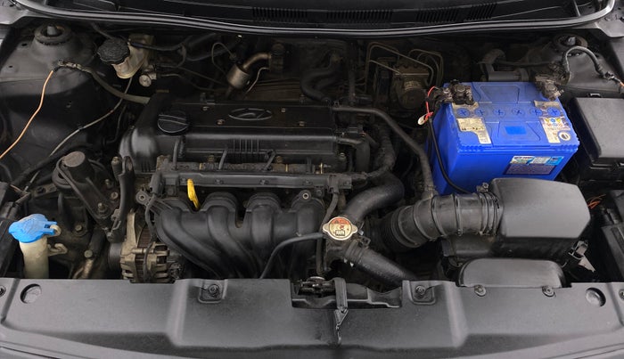 2013 Hyundai Verna FLUIDIC 1.6 SX VTVT, Petrol, Manual, 73,632 km, Open Bonet