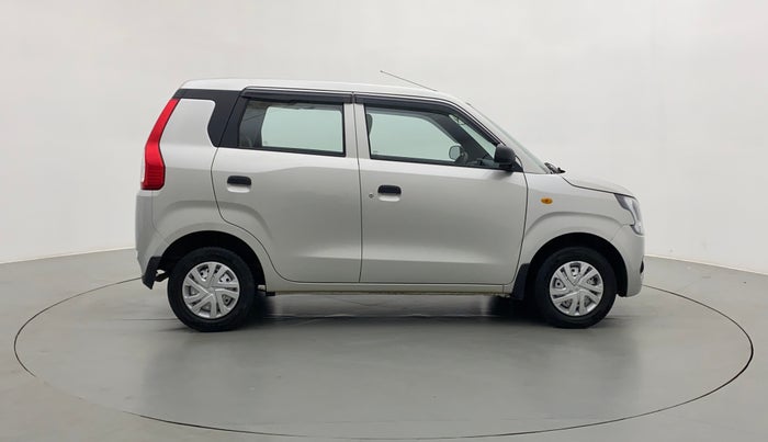 2022 Maruti New Wagon-R LXI CNG 1.0, CNG, Manual, 7,978 km, Right Side