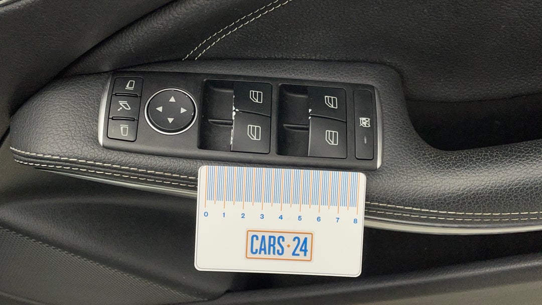 Door Interior Front RHS Wear