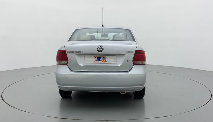 2010 Volkswagen Vento HIGHLINE 1.6 MPI, Petrol, Manual, 1,21,832 km, Back/Rear