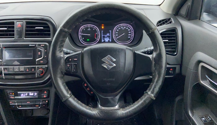 2017 Maruti Vitara Brezza ZDI, Diesel, Manual, 48,698 km, Steering Wheel Close Up