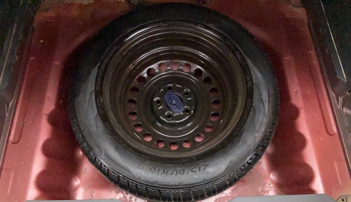 2017 Maruti Vitara Brezza ZDI, Diesel, Manual, 48,698 km, Spare Tyre