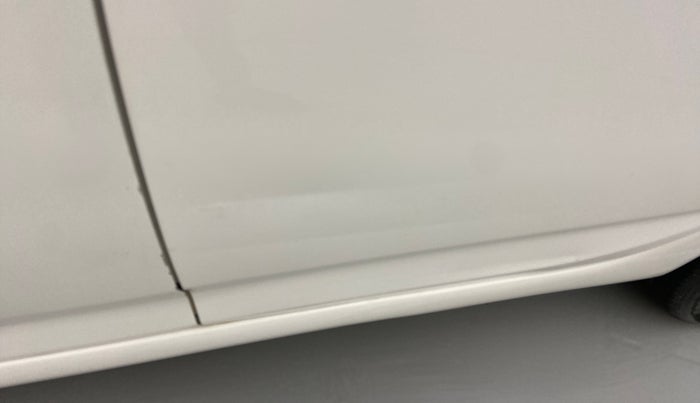 2016 Hyundai Verna FLUIDIC 4S 1.6 VTVT SX, Petrol, Manual, 66,039 km, Rear left door - Slightly dented