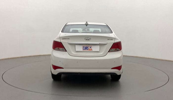 2016 Hyundai Verna FLUIDIC 4S 1.6 VTVT SX, Petrol, Manual, 66,039 km, Back/Rear