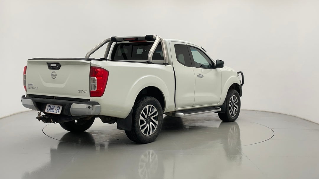 2016 Nissan Navara St-x (4x4), Automatic, 121451 km, Right Back Diagonal (45- Degree) View