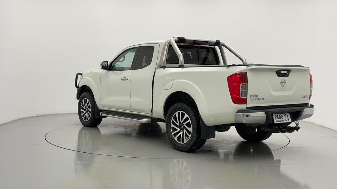 2016 Nissan Navara St-x (4x4), Automatic, 121451 km, Left Back Diagonal (45- Degree) View