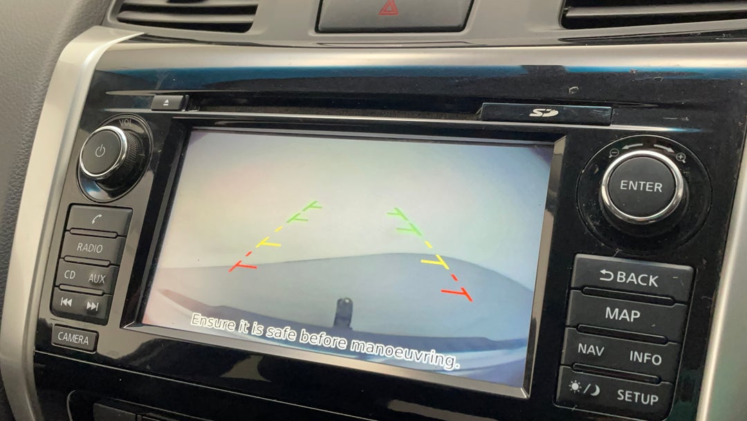 2016 Nissan Navara St-x (4x4), Automatic, 121451 km, Parking Camera