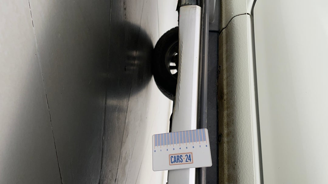 2016 Nissan Navara St-x (4x4), Automatic, 121451 km, Door Sills Front LHS Dent