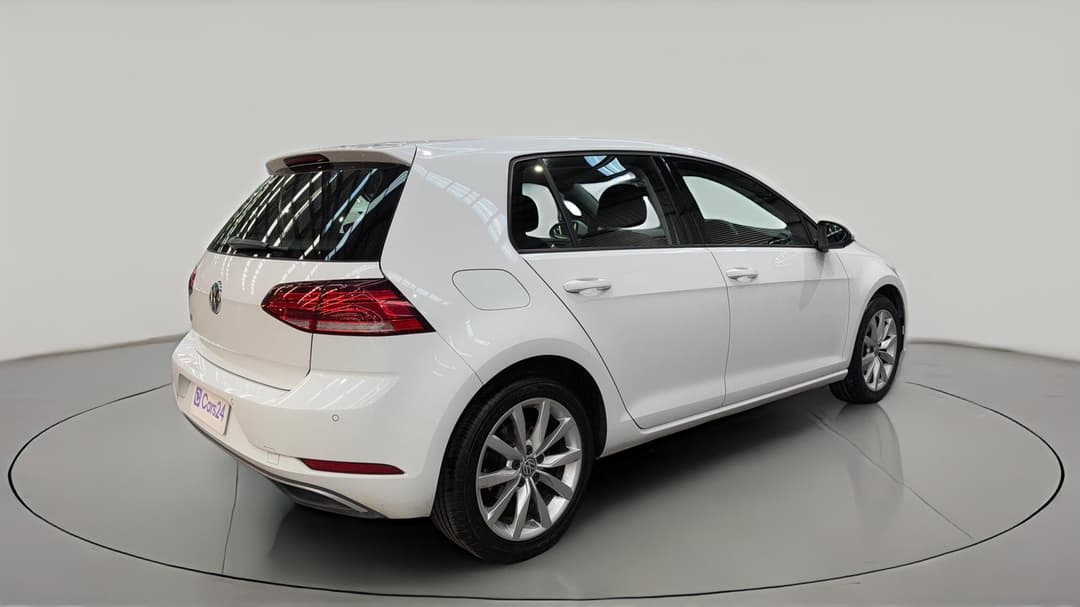 2018 Volkswagen Golf 110 Tsi Comfortline, Automatic, 100413 km, Right Back Diagonal (45- Degree) View
