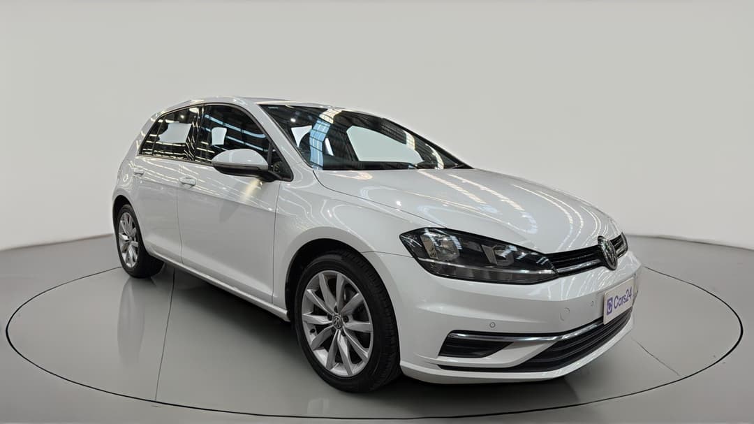 2018 Volkswagen Golf 110 Tsi Comfortline, Automatic, 100413 km, Right Front Diagonal (45- Degree) View