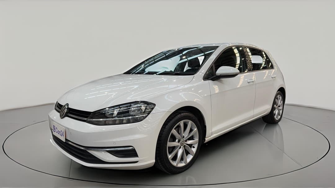 2018 Volkswagen Golf 110 Tsi Comfortline, Automatic, 100413 km, Left Front Diagonal (45- Degree) View