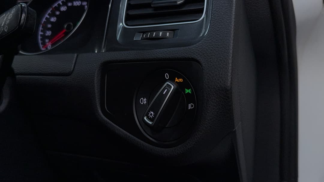 2018 Volkswagen Golf 110 Tsi Comfortline, Automatic, 100413 km, Utility Switches/Buttons