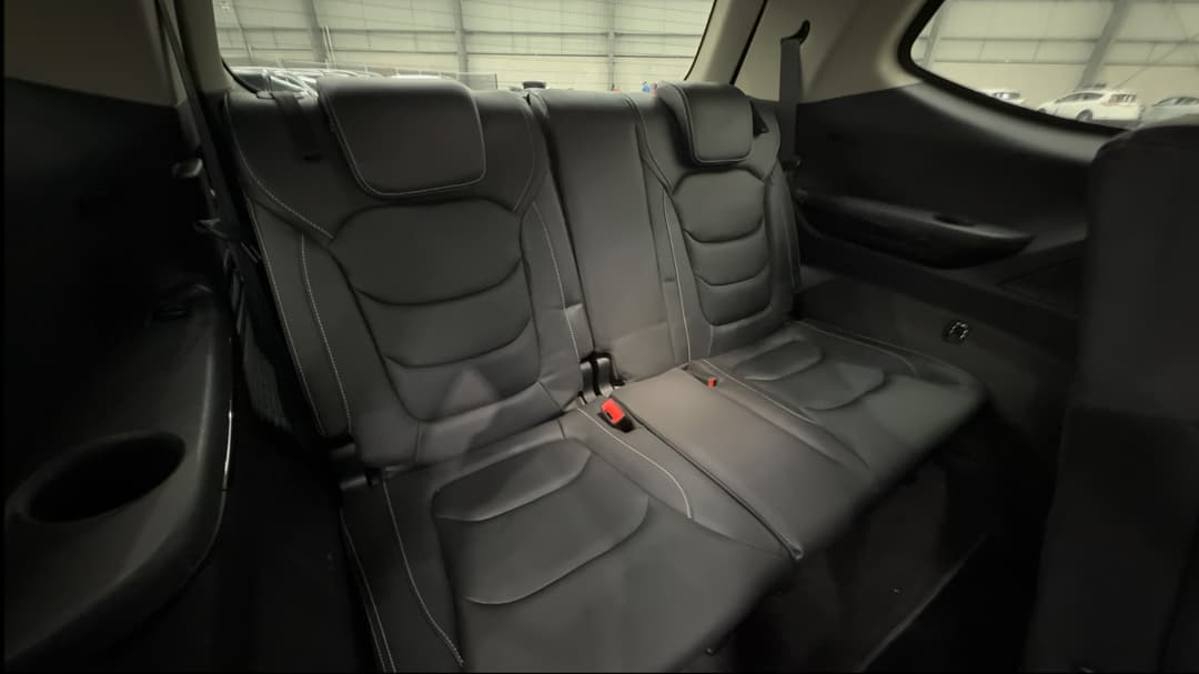 2021 LDV D90 Executive (4WD), Automatic, 83778 km, Third Row Seats