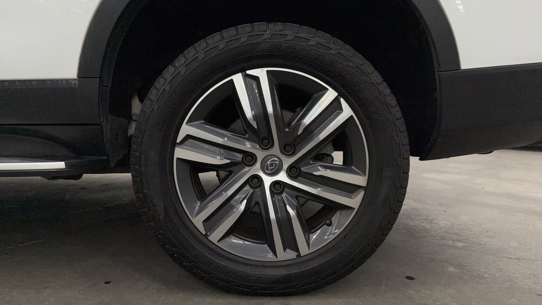 2021 LDV D90 Executive (4WD), Automatic, 83778 km, Left Rear Wheel