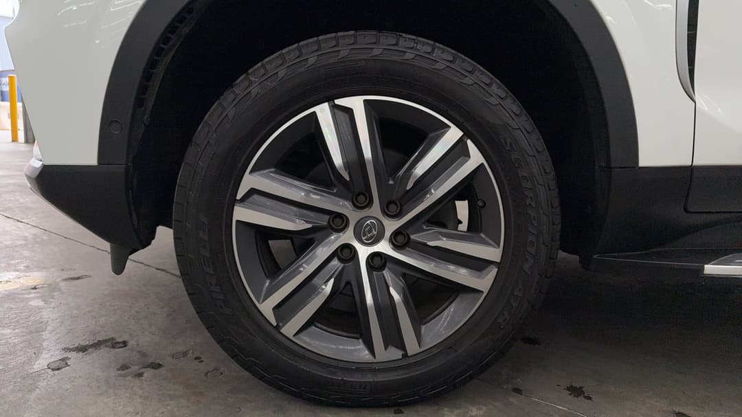 2021 LDV D90 Executive (4WD), Automatic, 83778 km, Left Front Wheel