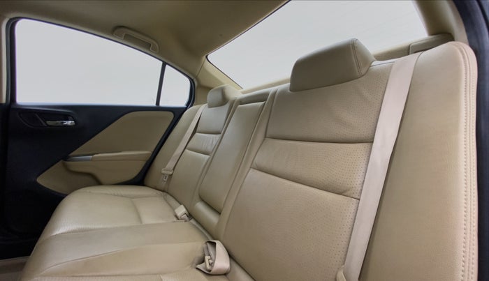2015 Honda City VX MT PETROL, Petrol, Manual, 61,115 km, Right Side Rear Door Cabin